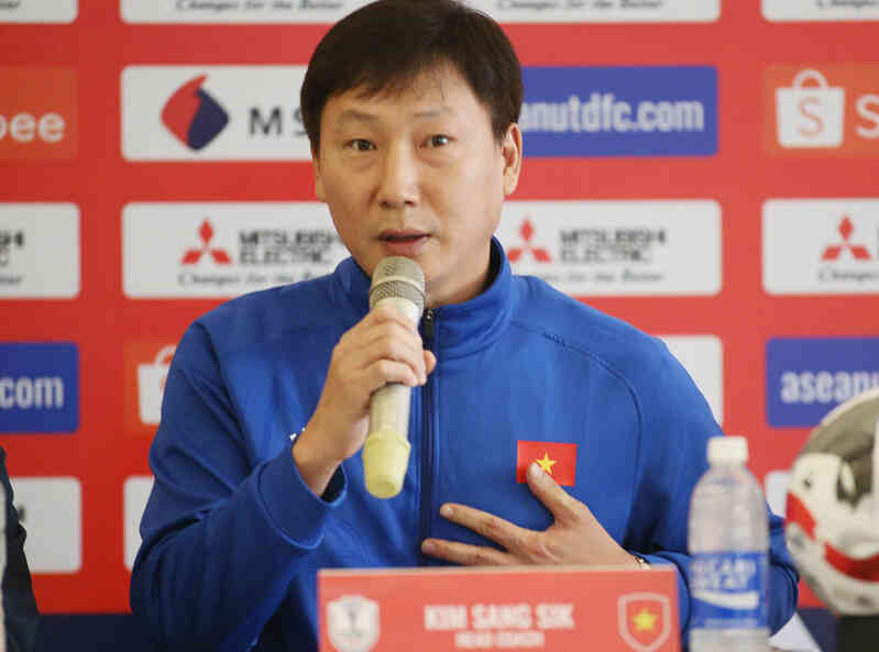 HLV Kim Sang Sik: “Tuyển Việt Nam sợ Thái Lan chỉ còn là quá khứ”
