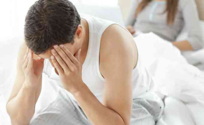 Stress kéo dài khiến chàng trai rối loạn tình dục