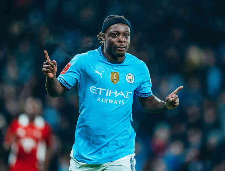 Man City thắng tưng bừng 8-0 tại FA Cup
