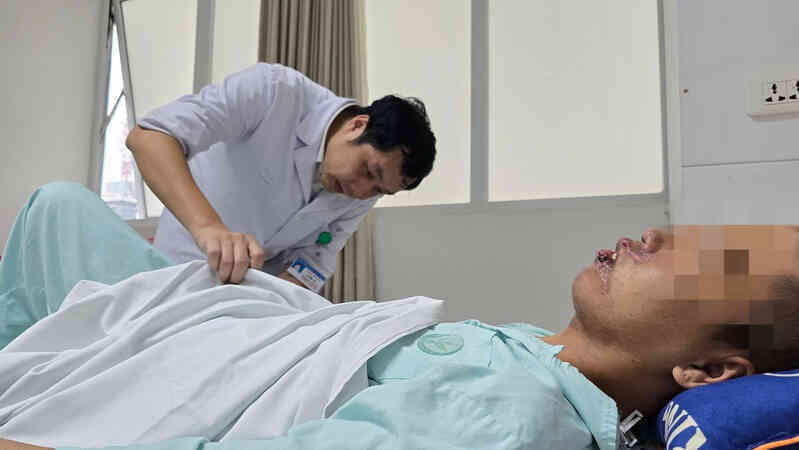 Nam thanh niên cấp cứu trong tình trạng ‘9 phần tử vong’ vì làm điều cấm