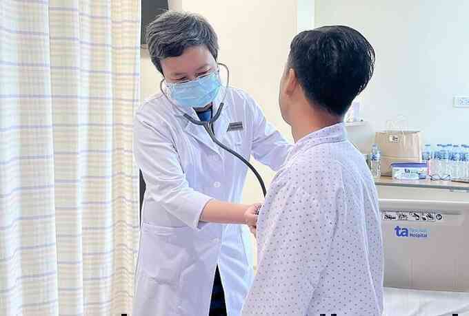 Đứt dây chằng gây hở van tim