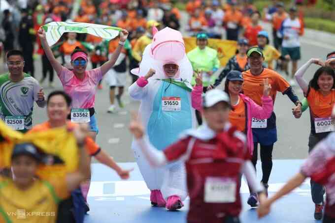 Hôm nay trao giải VnExpress Runners of the Year