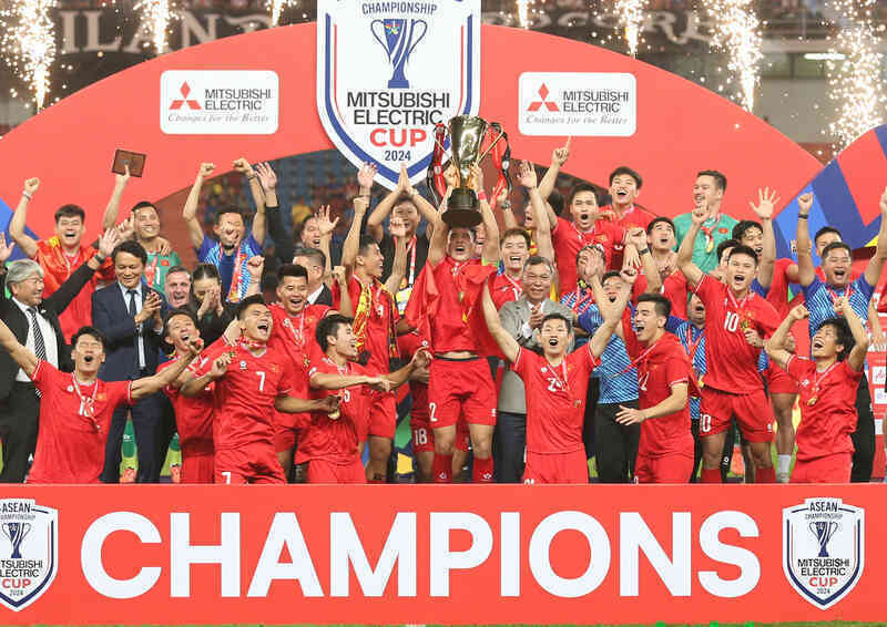 Tuyển Việt Nam: HLV Kim Sang Sik đánh cược vào… V-League