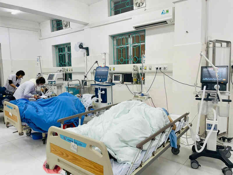 Người phụ nữ tổn thương não vì dùng bếp than sưởi ấm