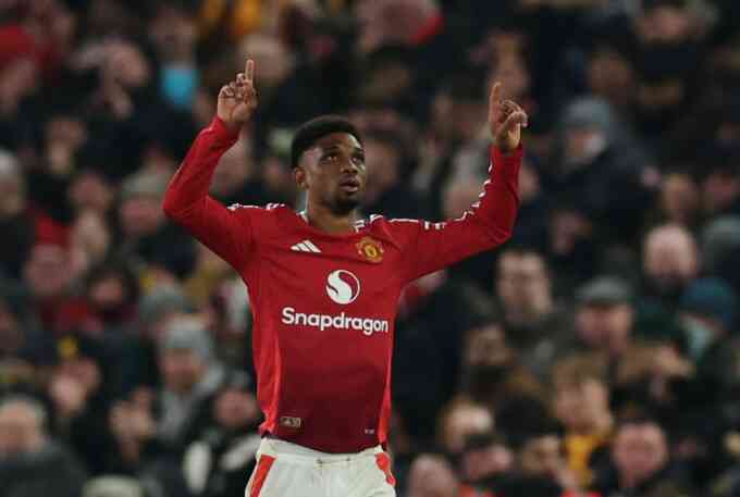 Amad Diallo tái hiện kỳ tích của Solskajer và Rooney