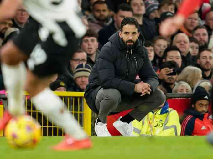 Amorim cảnh báo Man Utd sẽ trải qua mùa giải hỗn loạn