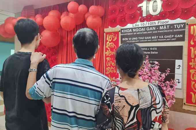 Chàng trai giảm gần 30 kg để hiến gan cho bố
