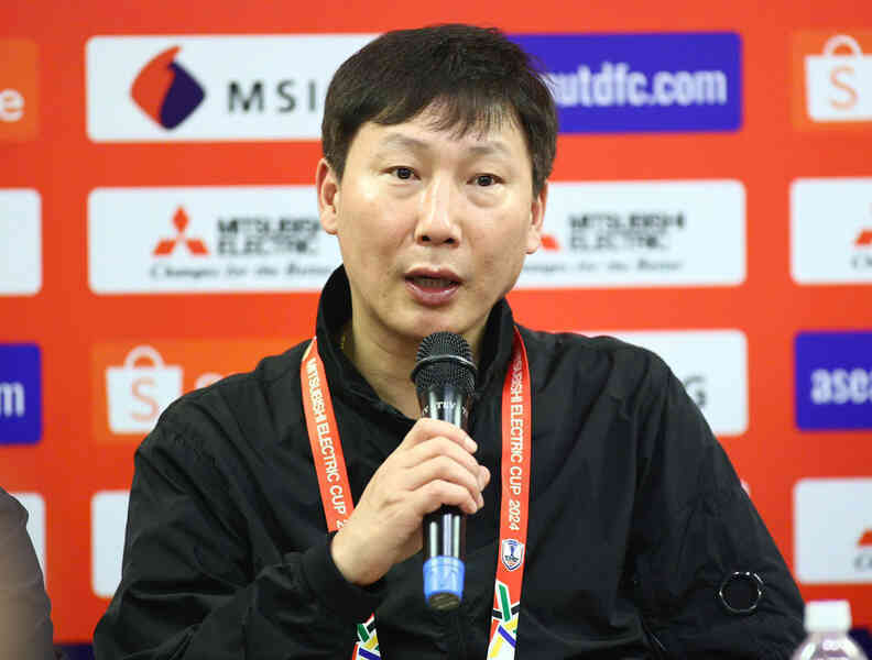 HLV Kim Sang Sik: Tiếc vì tuyển Việt Nam không thắng 2-0