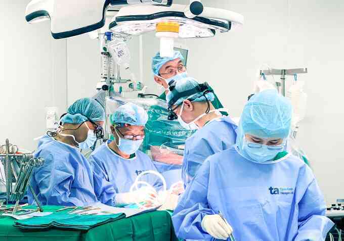 Tưởng viêm phế quản hóa bệnh tim nặng