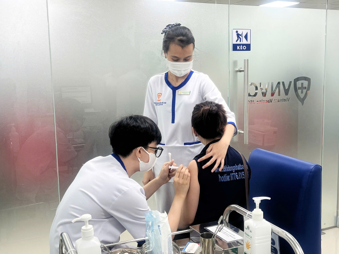 Trễ lịch tiêm vaccine HPV, có cần tiêm lại từ đầu không?