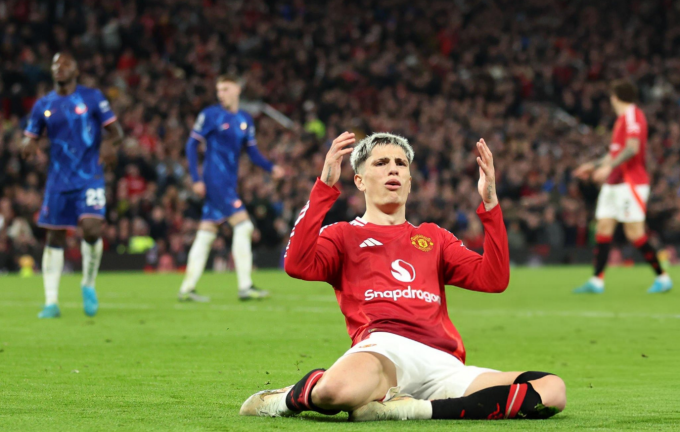 Chelsea, Man Utd có thể hoán đổi cầu thủ