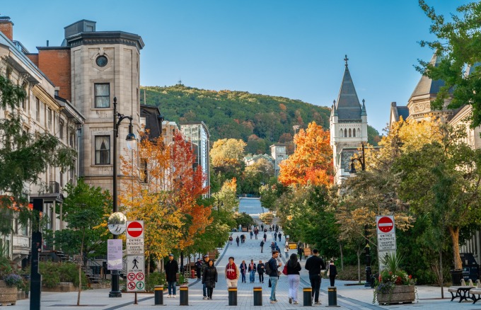 Canada tiếp tục giảm cấp giấy phép du học