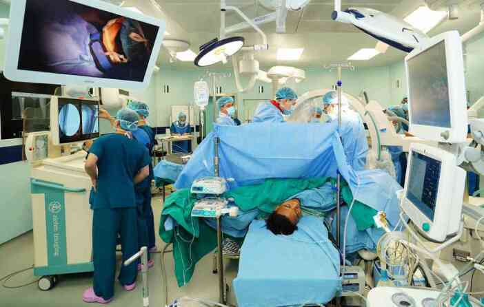 Ca mổ cho Xuân Son được bác sĩ nhận định thành công