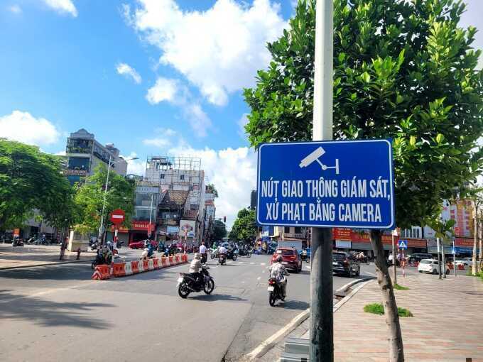 Có phải không nộp phạt nguội vi phạm giao thông, tiền sẽ trừ vào lương?