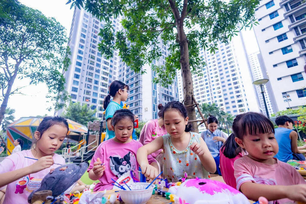 ROX Group kiến tạo cộng đồng sống đẹp từ chuỗi hoạt động ý nghĩa