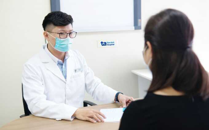 Rụng tóc nhiều có phải do ung thư?