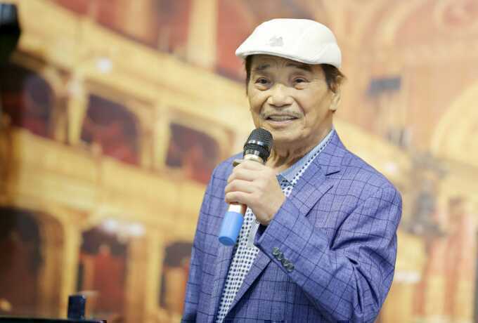 Nghệ sĩ Trần Hiếu nhập viện