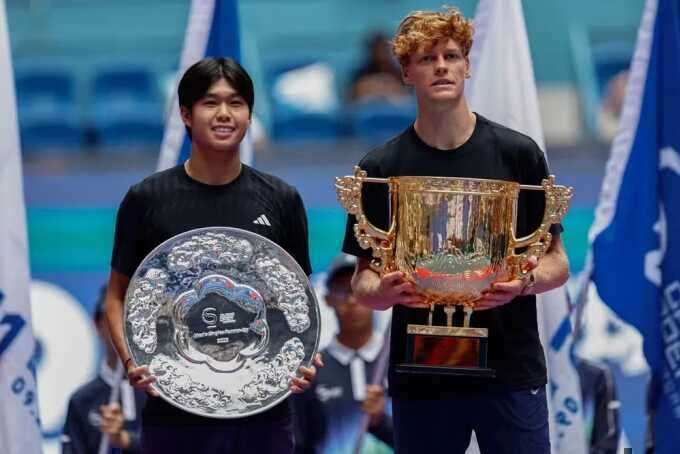 Sinner thắng dễ Tien ở chung kết Trung Quốc Mở rộng