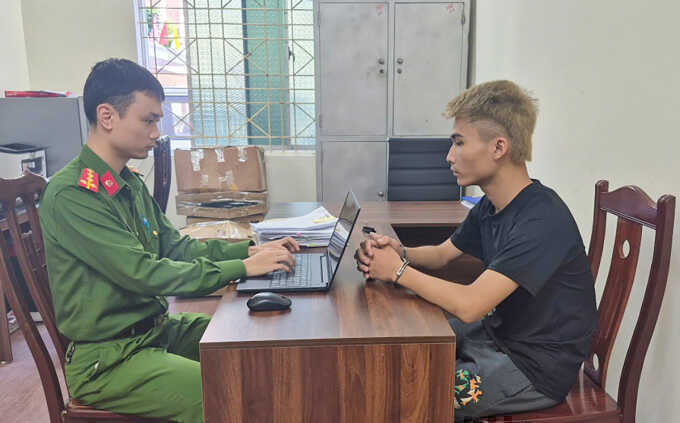 Trộm xe máy trong 5 giây