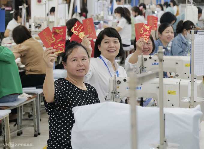 Yêu cầu báo cáo tiền lương, thưởng Tết trước ngày 25/12