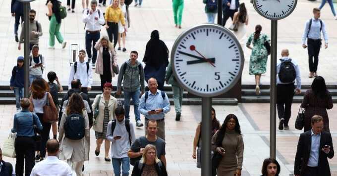 Cử nhân Anh lao đao tìm việc