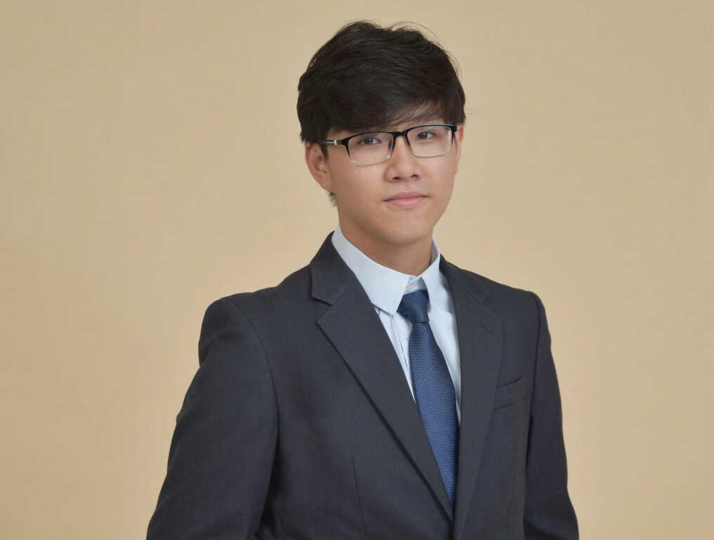 Nam sinh 3 lần đạt giải quốc gia, thông thạo 3 ngoại ngữ