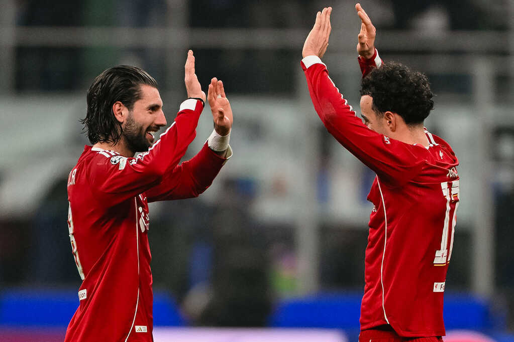 Liverpool thắng tranh cãi Inter: VAR xoa dịu Arne Slot