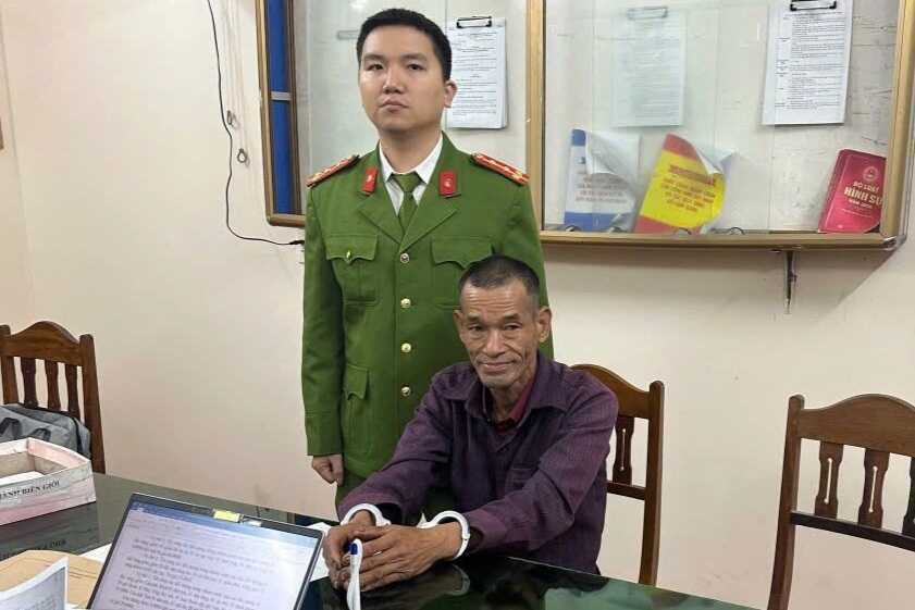 Dùng súng AK đe dọa, cướp tài sản của người đi đãi vàng rồi trốn nã 35 năm