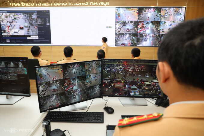 Hà Nội bắt đầu vận hành Trung tâm điều khiển giao thông