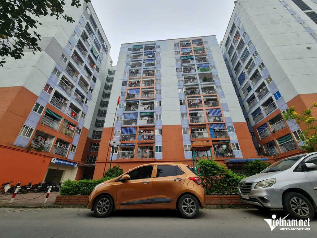 Hơn 400 hộ dân ở Thanh Hóa bất an vì thang máy chung cư hết hạn kiểm định