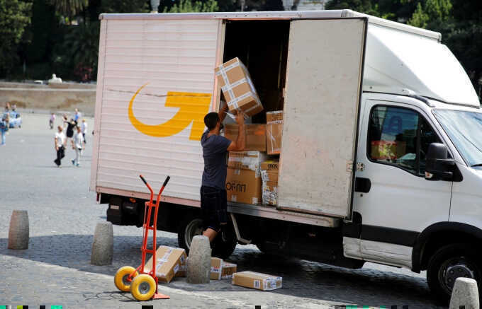 EU thu tối thiểu 3 euro mỗi kiện hàng giá trị thấp nhập khẩu