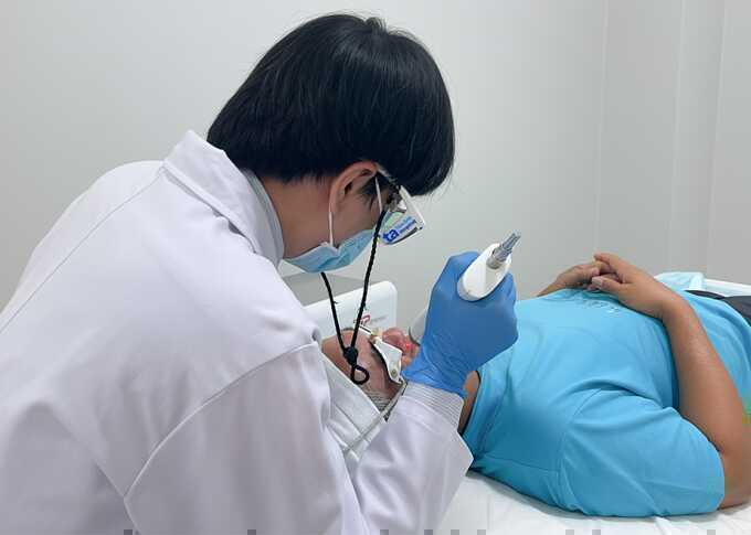 Mặt đỏ do giãn mạch máu