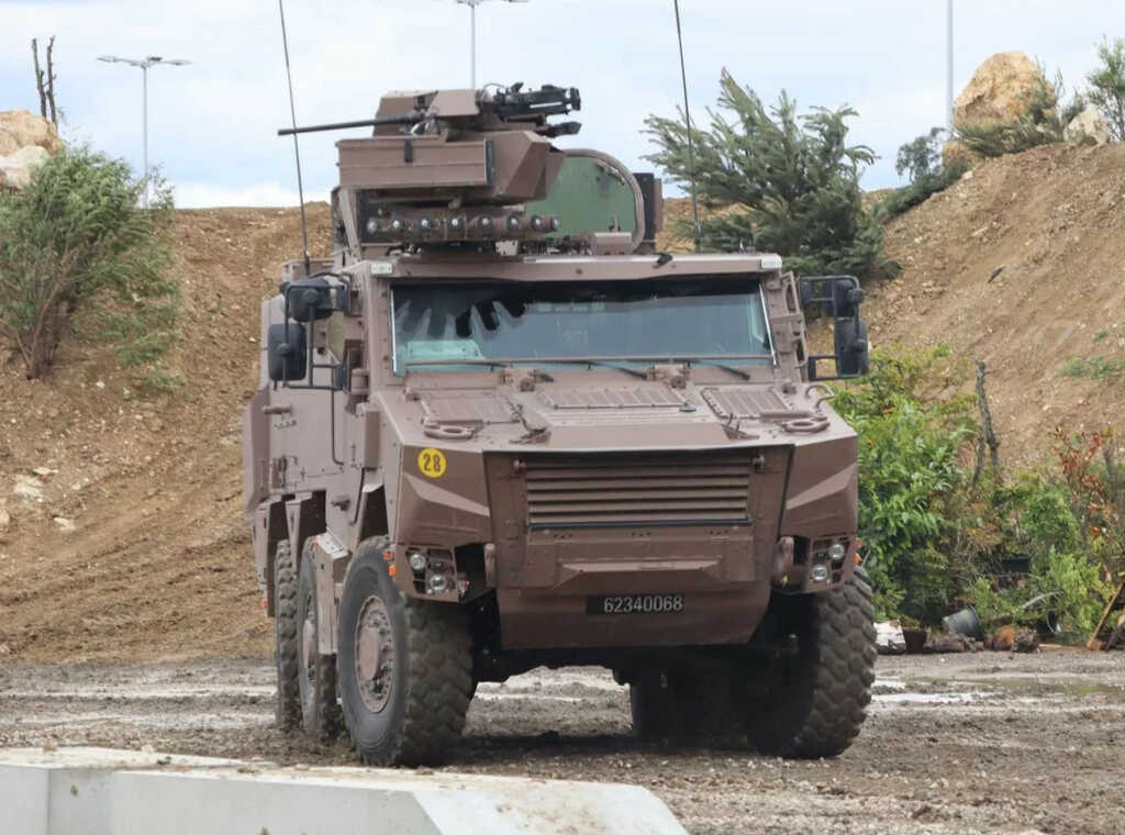 Xe bọc thép Griffon MEPAC: Công nghệ ‘bắn và chạy’, hỏa lực tự hành đỉnh cao