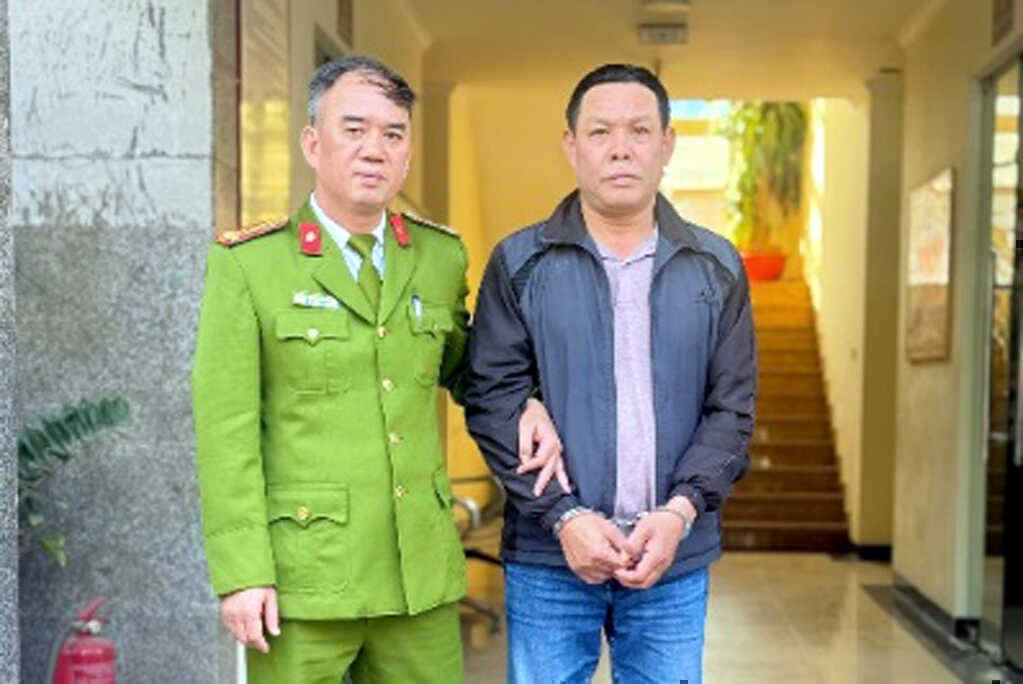16 năm trốn truy nã vẫn không thoát