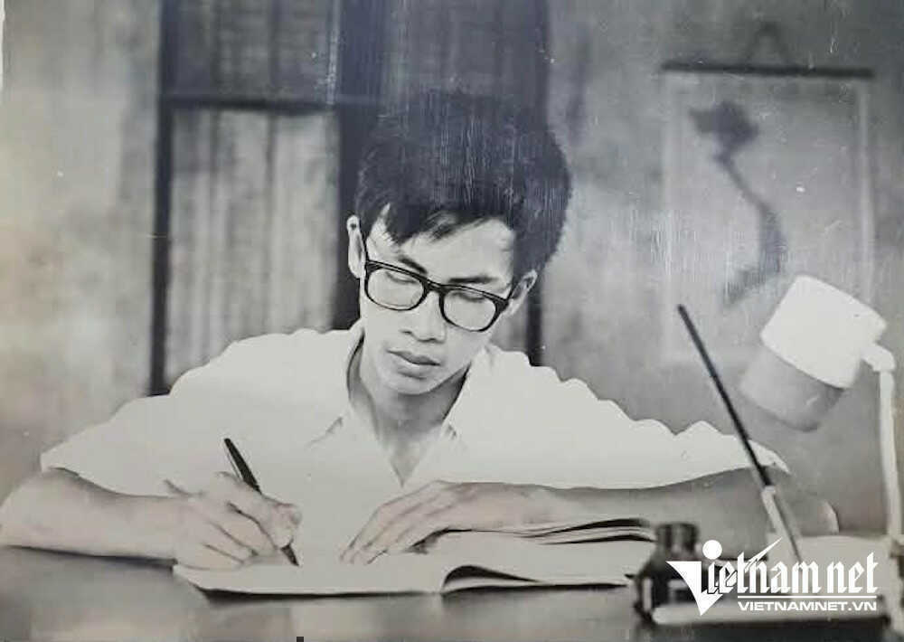 Những hình ảnh chưa từng công bố của Tiến sĩ Lê Bá Khánh Trình