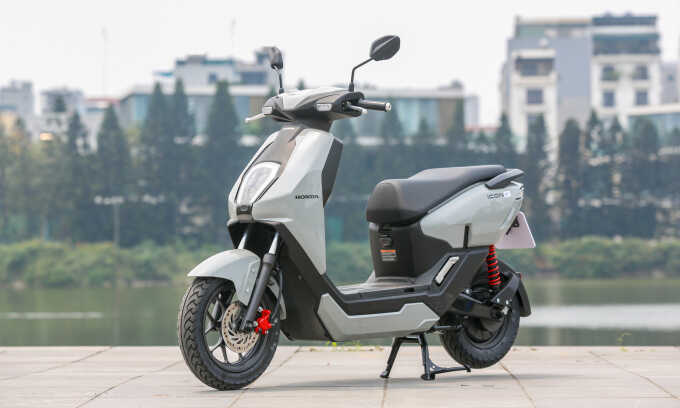 Honda ICON e: giảm giá 5-8 triệu đồng