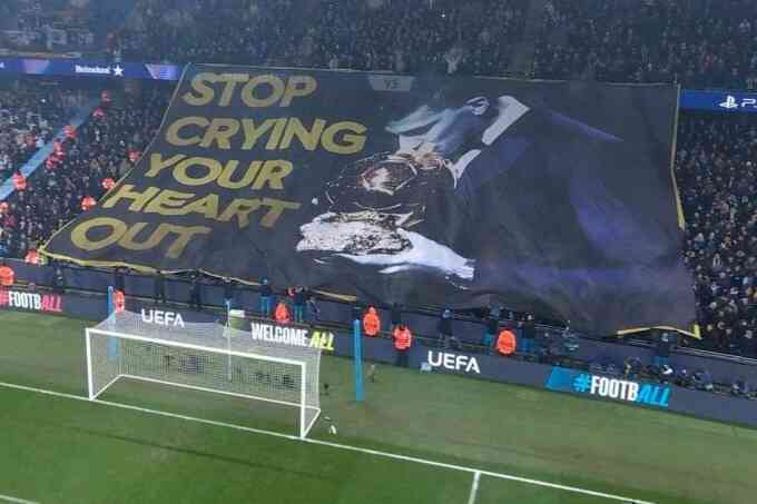 CĐV Man City khuyên Real ngừng khóc về Quả Bóng Vàng