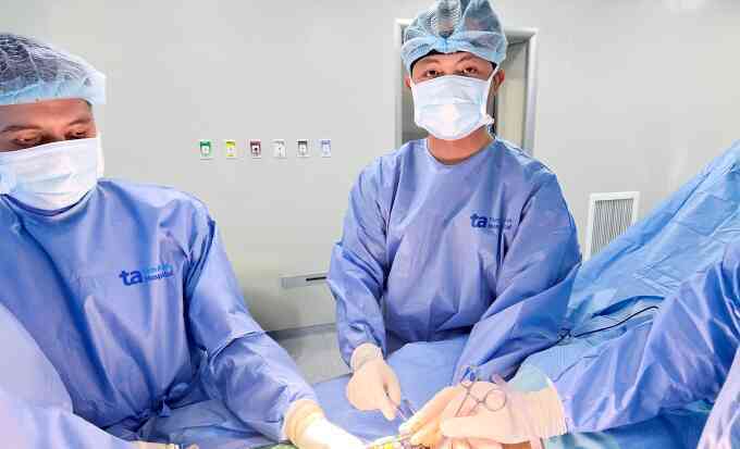 Mổ kết hợp xương tay cho bé ba tuổi