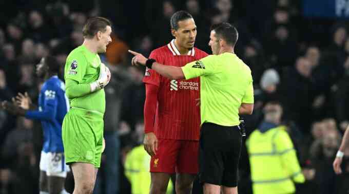 Van Dijk: 
