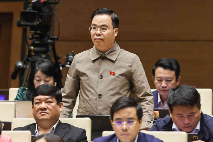 Đề xuất `chỉ phân quyền cho địa phương đủ năng lực tài chính, quản trị`