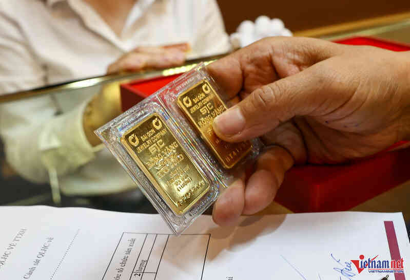Giá vàng hôm nay 14/2/2025: Thế giới tăng nhanh, vàng nhẫn và SJC leo thang