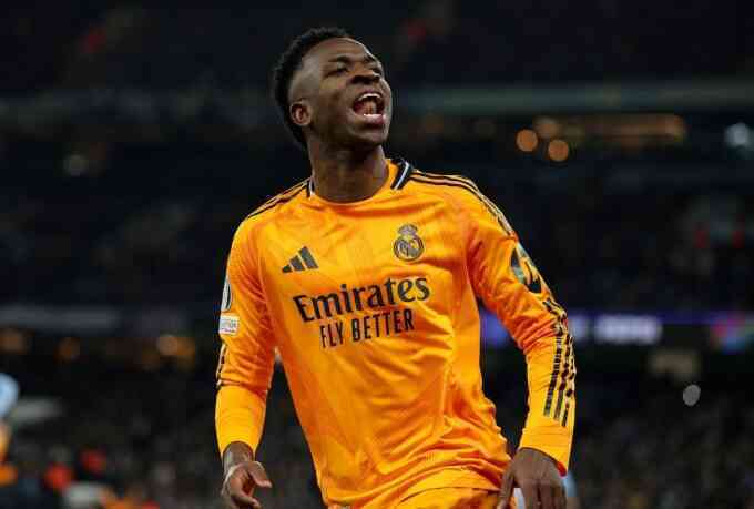 Real bị cảnh báo có thể mất Vinicius như Ronaldo