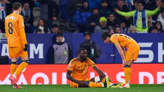Real đón tin vui trước khi tái đấu Man City