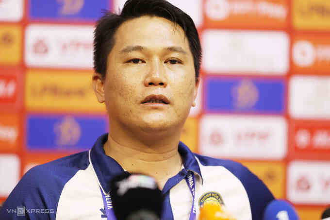 Trợ lý CLB Thanh Hóa: 