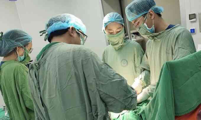 Cứu thai phụ bị vỡ tử cung nguy kịch