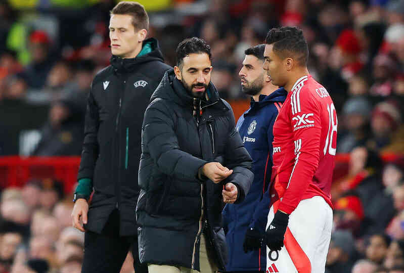 Casemiro bất ngờ lên tiếng, MU đau đầu chuyển nhượng