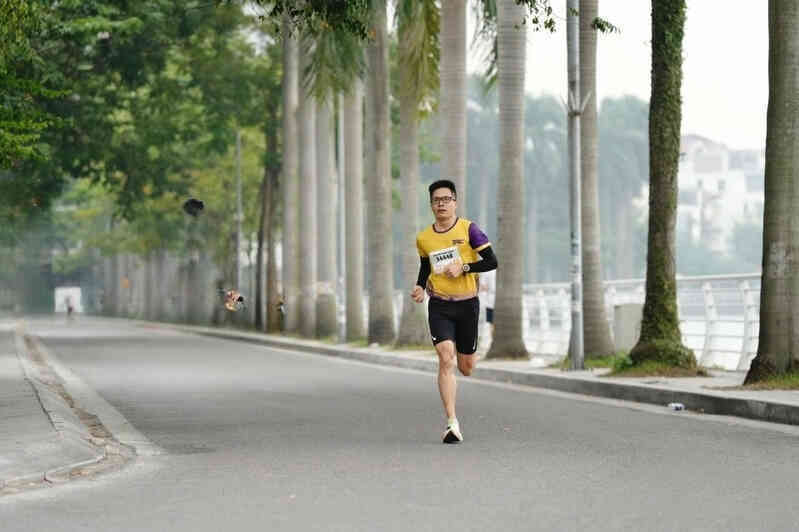Nam nhân viên văn phòng chia sẻ bí quyết sống khoẻ nhờ chạy bộ