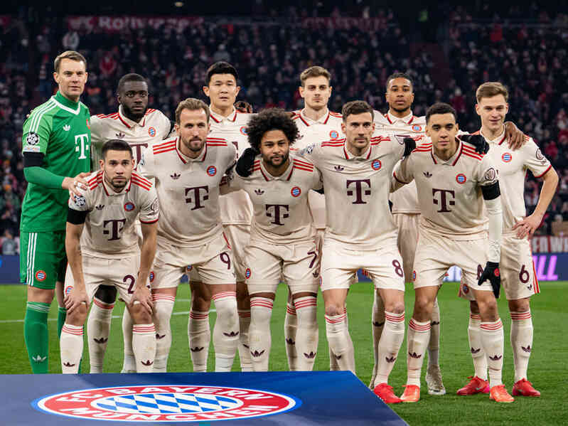 Bayern Munich giành vé nghẹt thở nhờ phút lóe sáng của Davies