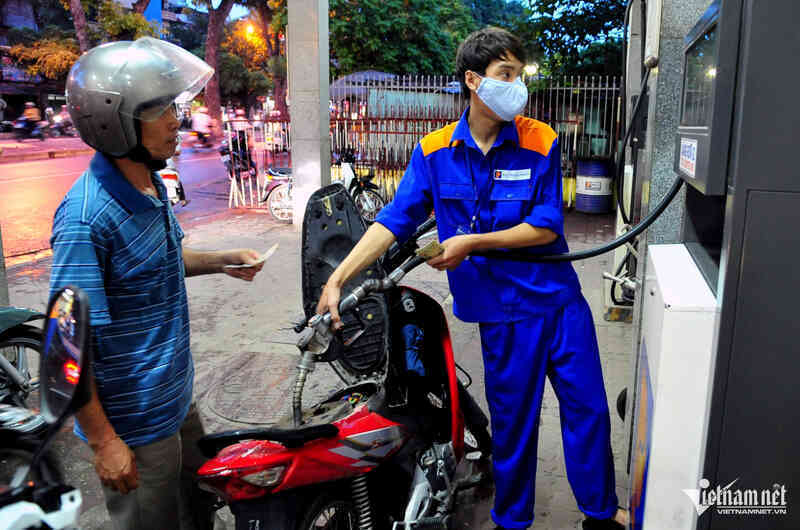 Bộ Công Thương: Để doanh nghiệp tự quyết giá xăng dầu, cải cách việc điều hành