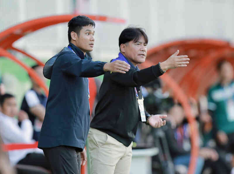 Thắng đậm HAGL tại Pleiku, HLV Hà Nội FC nói gì?